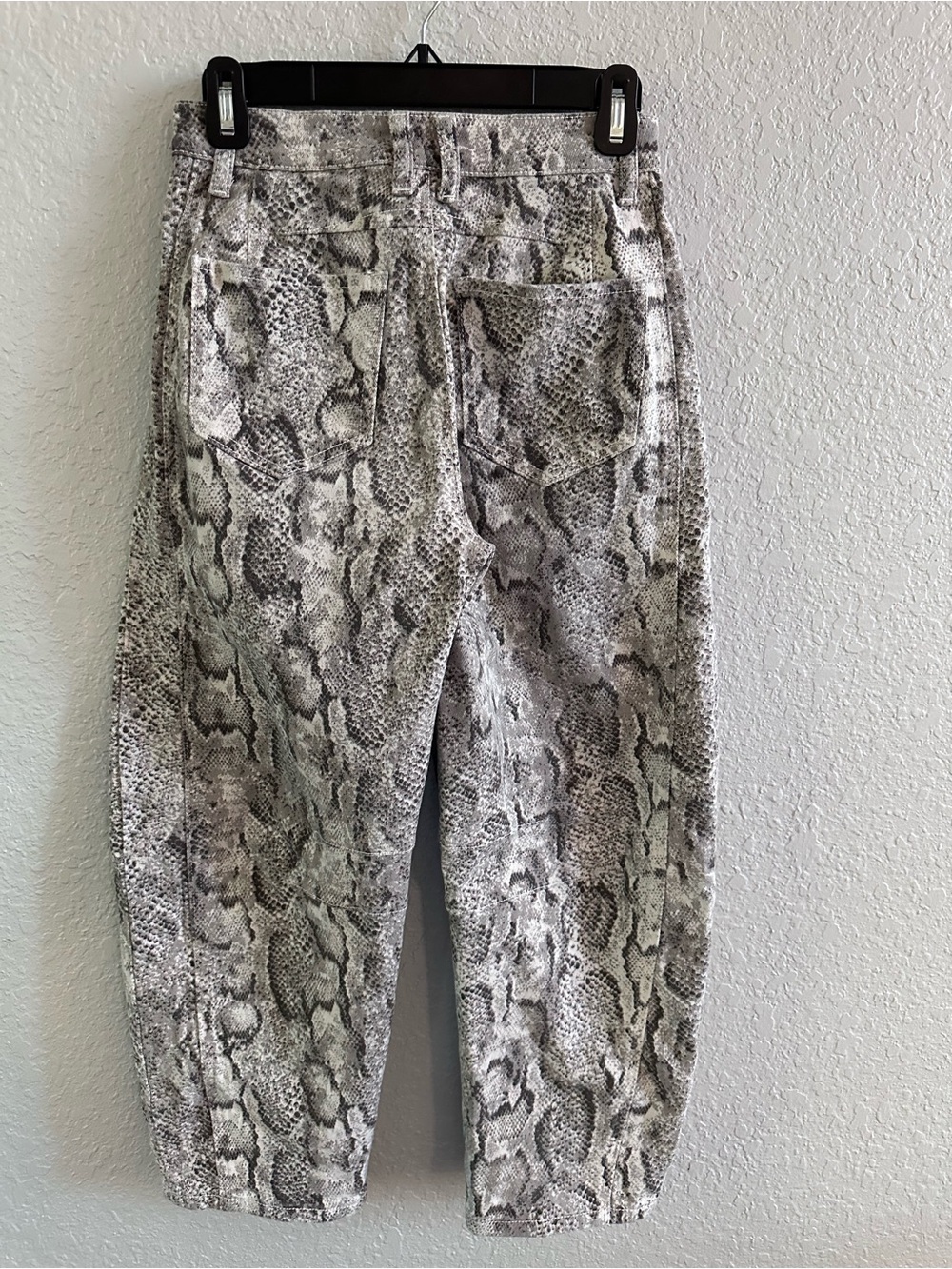 Snake Print Barrel Leg Jeans Women’s XS High‎ Rise Cropped Cotton Stretch Ankle - Picture 4 of 11